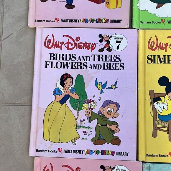 1983 Walt Disney Fun-To-Learn Library 19 Volume Set Bantam Books (9 book… - Picture 4 of 6